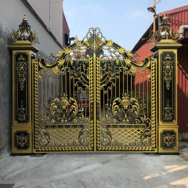 Cổng nhôm đúc mẫu C-019